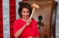 Nancy Pelosi reclaims House speaker's gavel as Democrats prepare to take on Trump